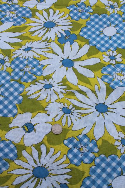 photo of 60s vintage print fabric retro daisy gingham flowers lime green linen weave #1